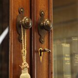 Bibliothèque ancienne anglaise en acajou