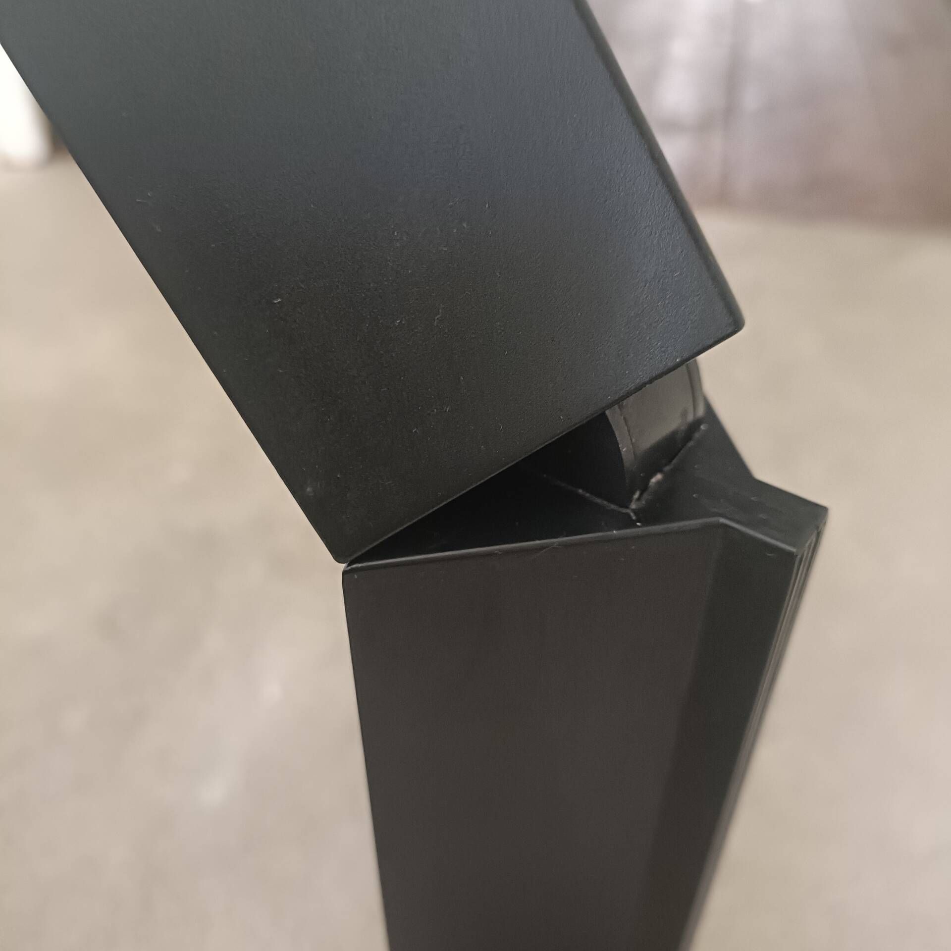 Lampe de bureau design post-moderne