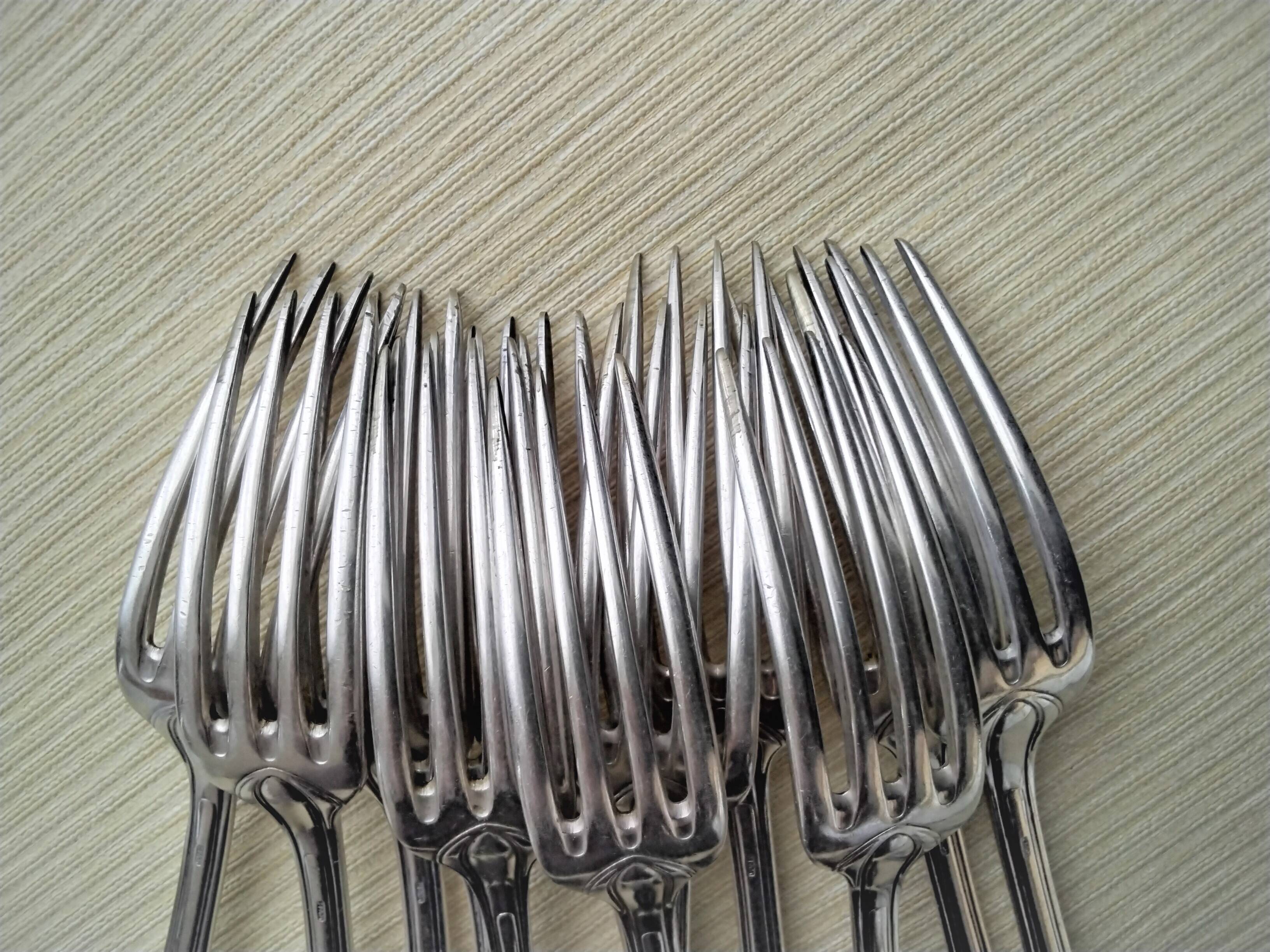 SFAM 24-Piece Silver-Plated Metal Cutlery Set