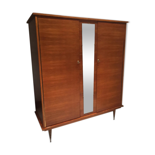 Armoire vintage