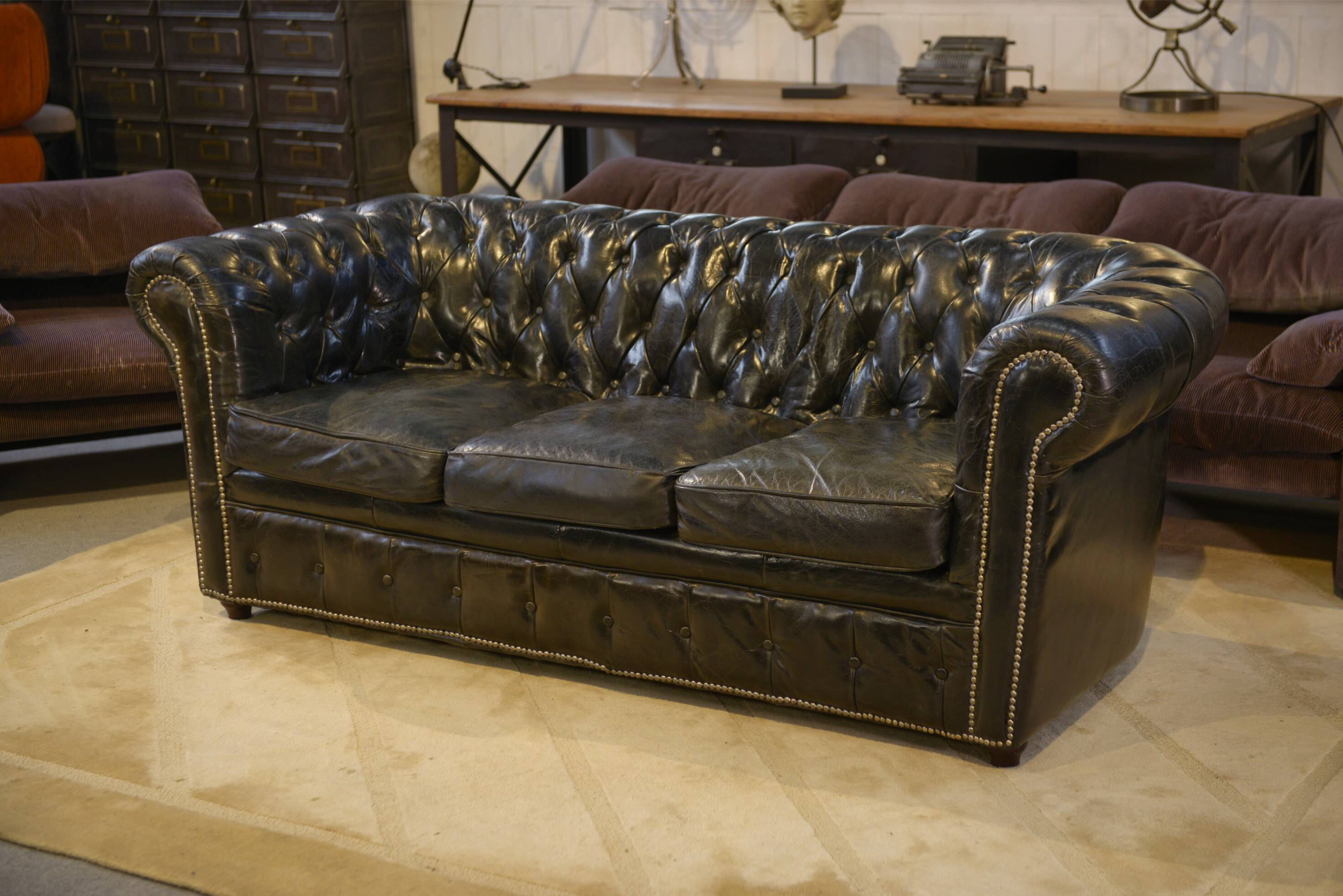Chesterfield 3-seater sofa in black leather