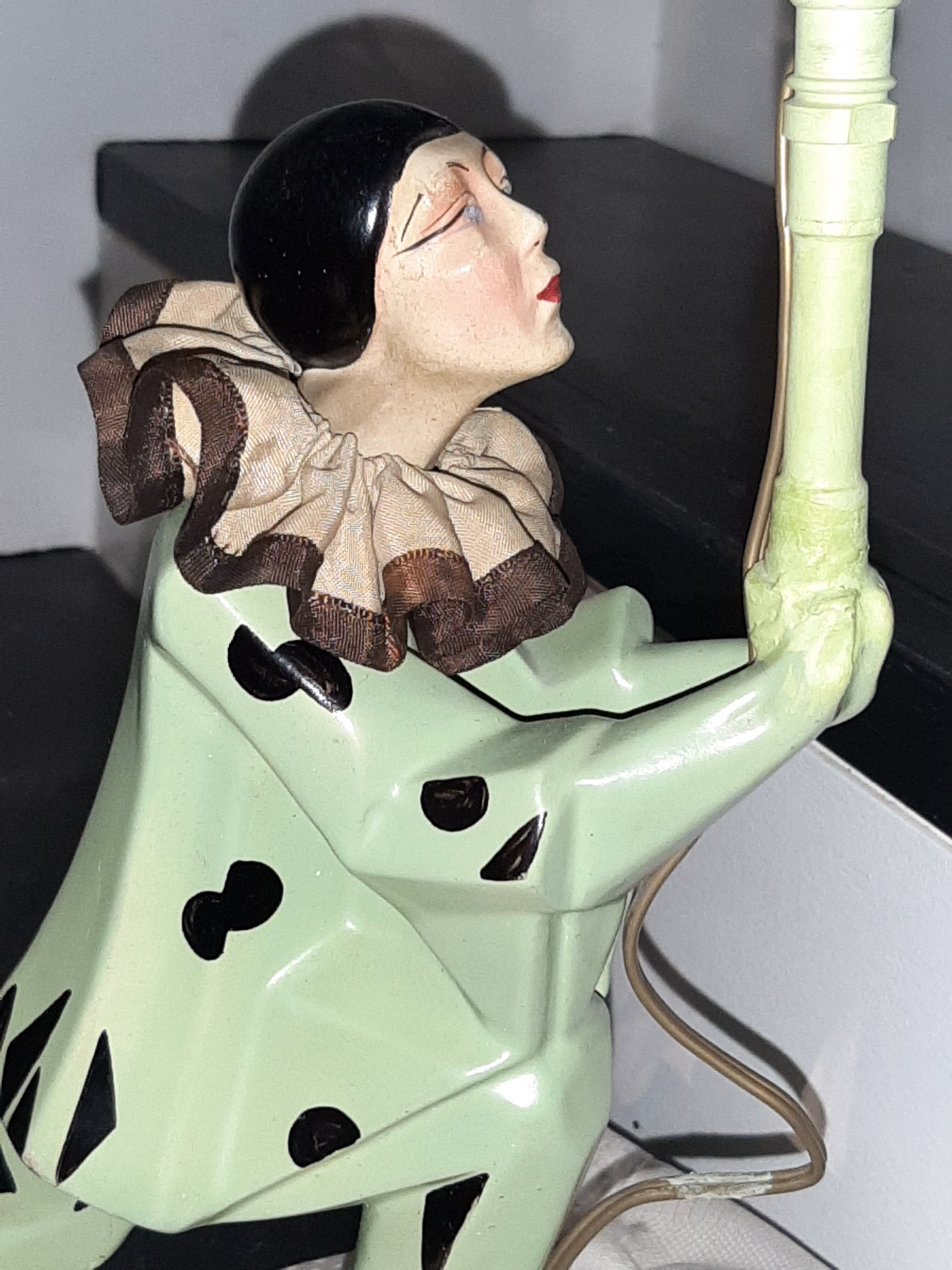 Harlequin-Pierrot art deco cubist lamp