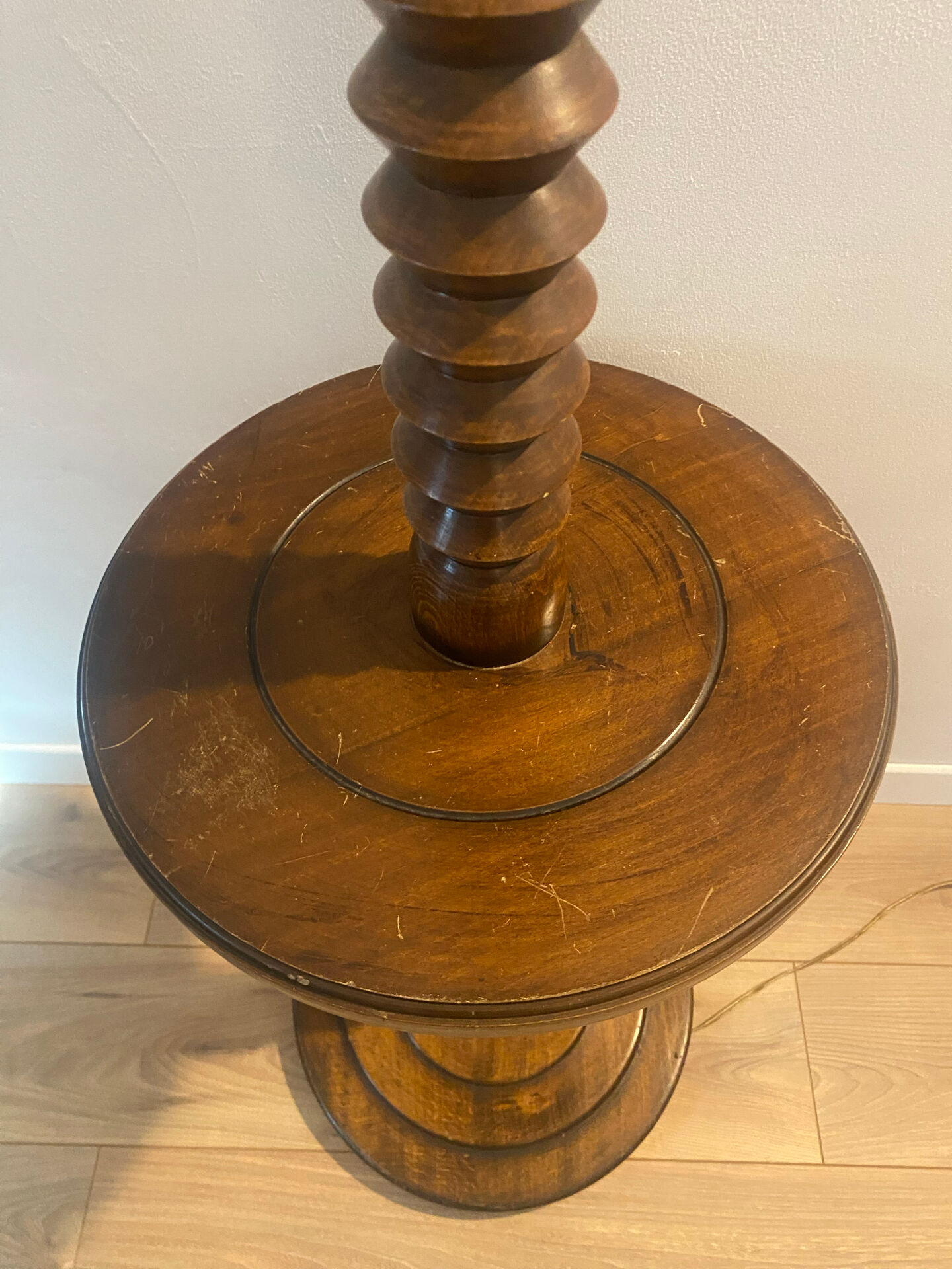 Vintage reading lamp in turned wood, Charles Dudouyt style with t