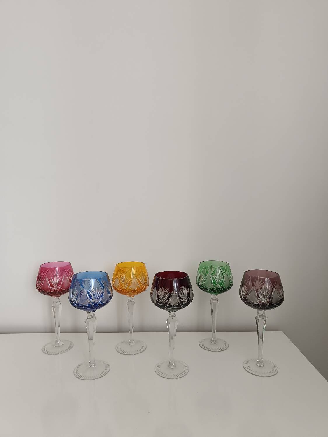 Set of 6 colored crystal stemmed glasses