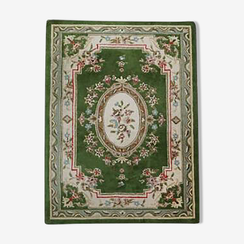 Oriental green wool rug 195 x 140 cm