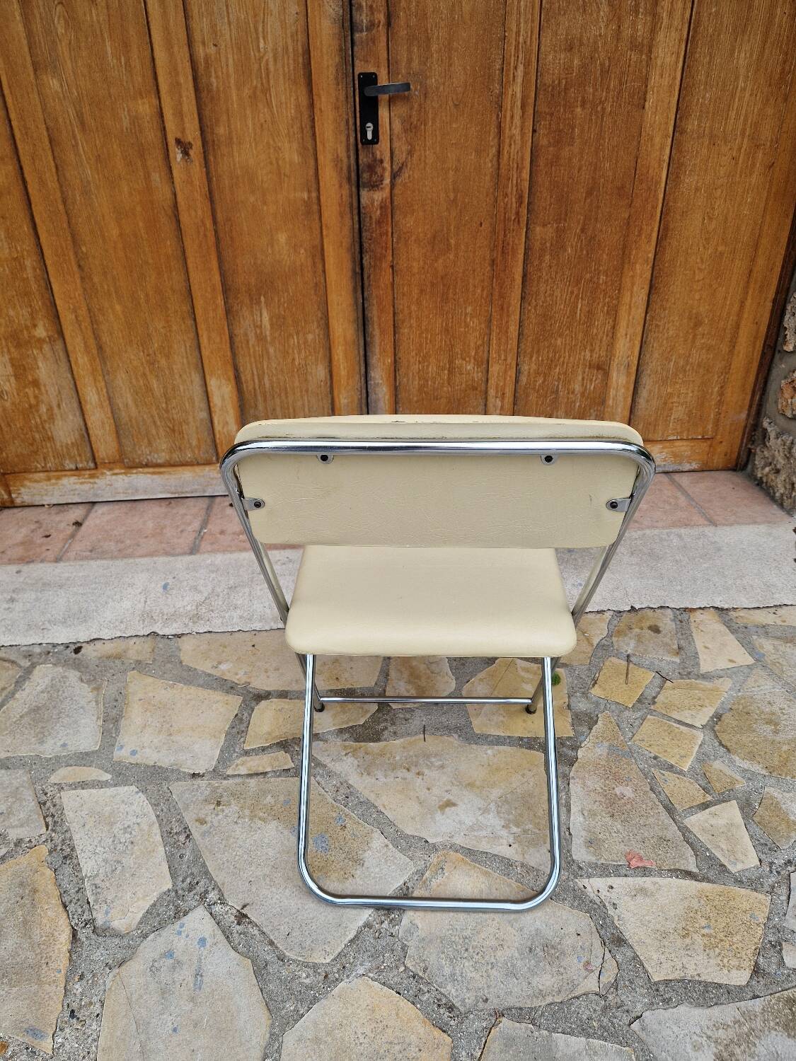 Folding chair