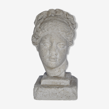 Bust ancient goddess