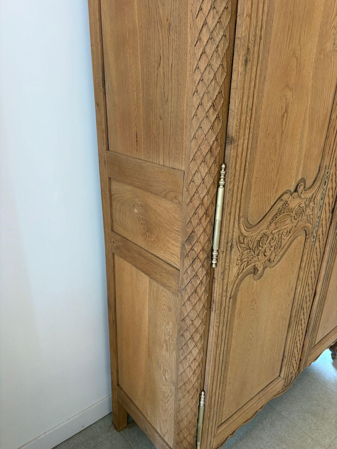 Norman oak cabinet with sandblasted finish