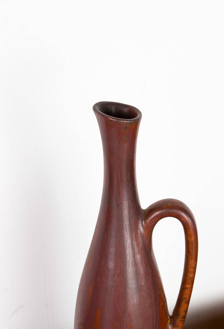Brown glazed ceramic vase by Gunnar Nylund for Rörstrand.