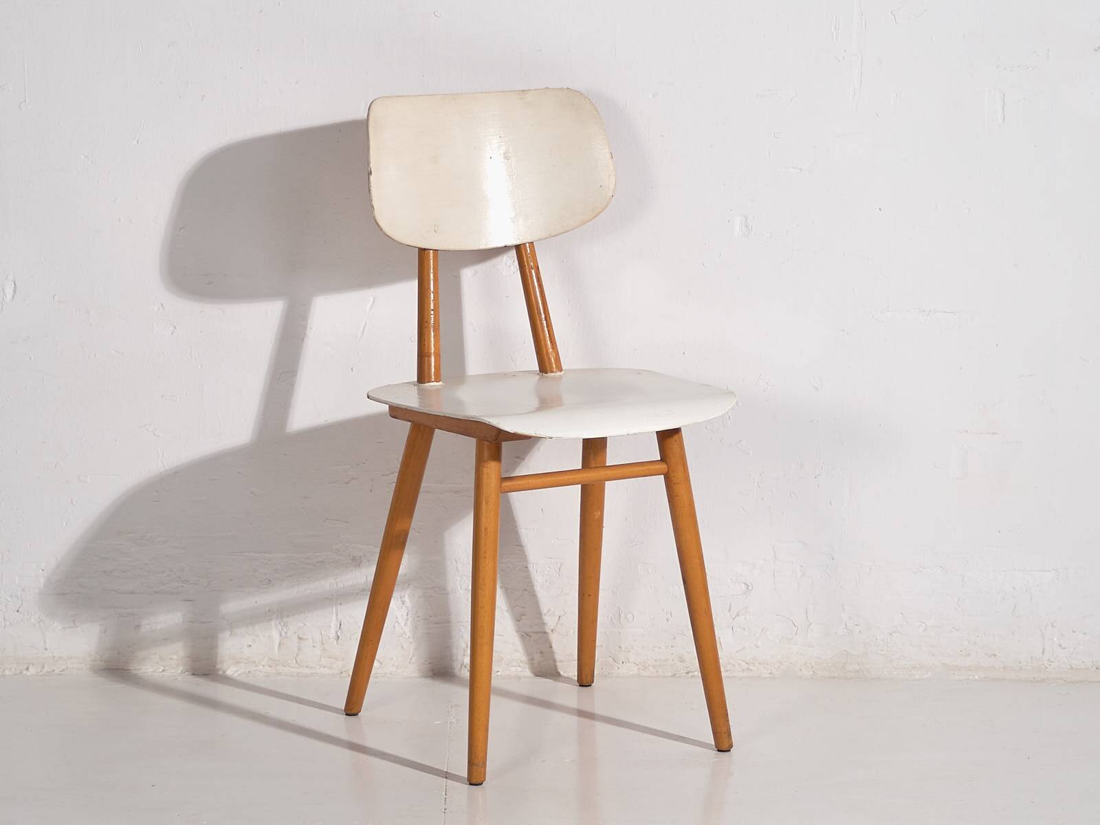 Vintage white chairs (circa 1960). 3-piece set #1