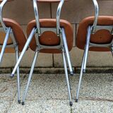 8 vintage chairs in skaï