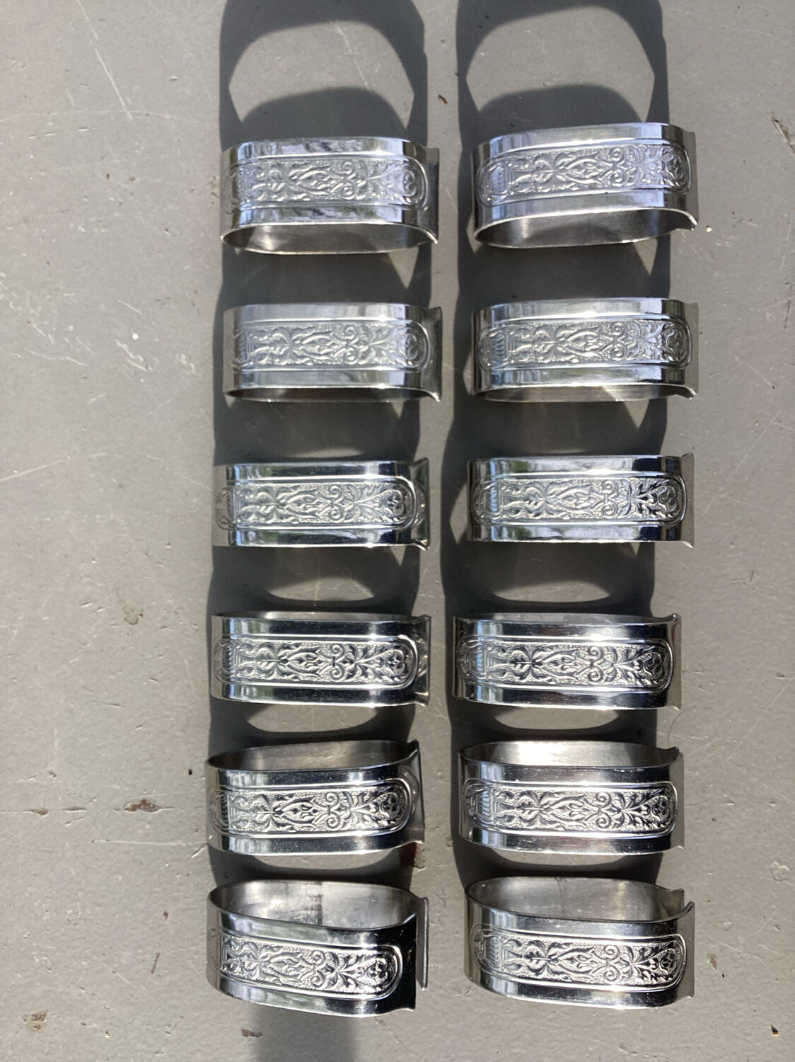 12 napkin rings