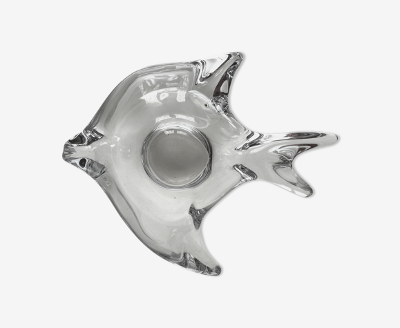 Empty crystal pockets