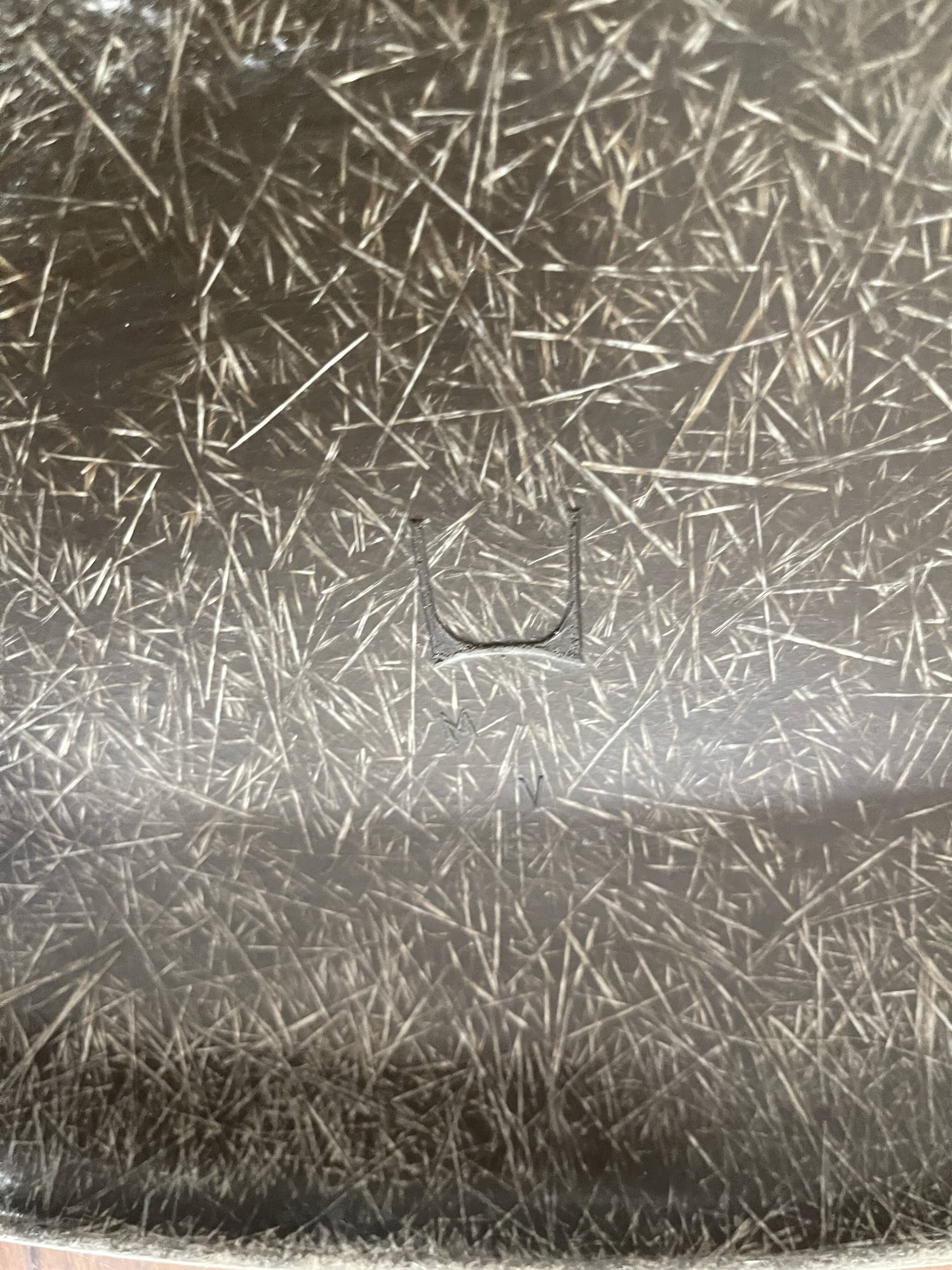 DSS chair Charles Eames - Herman Miller