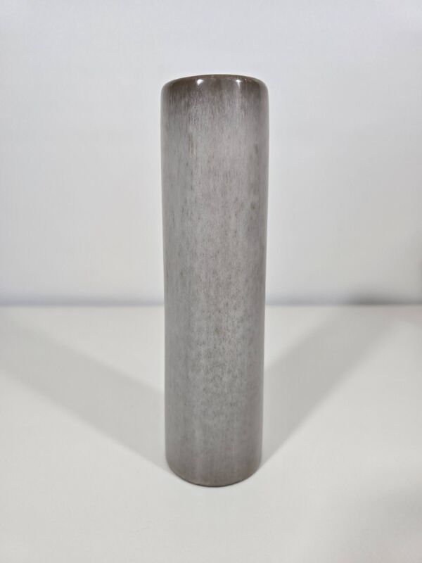 Jacques & Dani Ruelland Vase rouleau en céramique émaillée gris