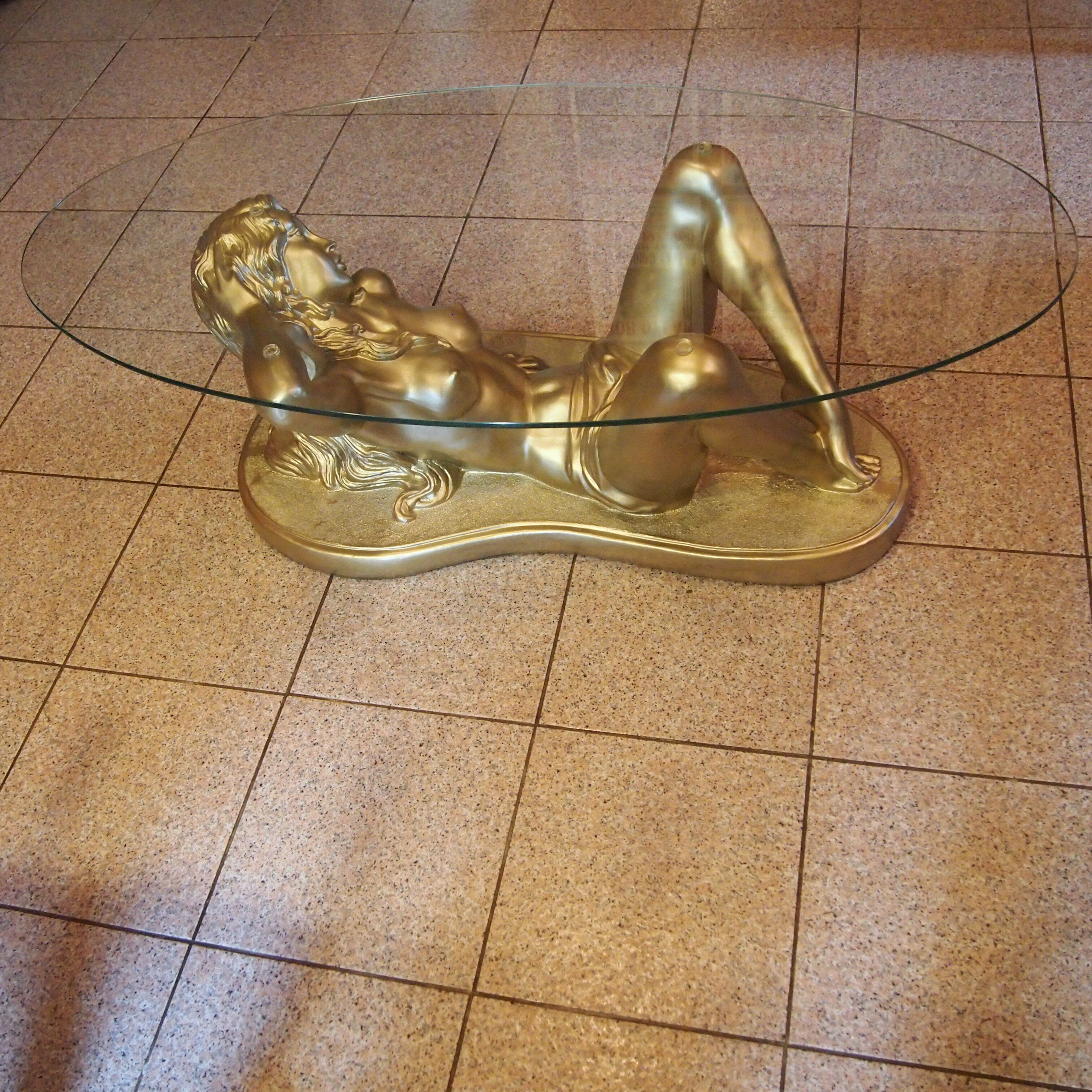 coffee table with glass plate - Resin/Polyester