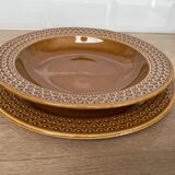 Set of 12 Pagnossin earthenware plates