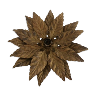 Vintage flower sconce