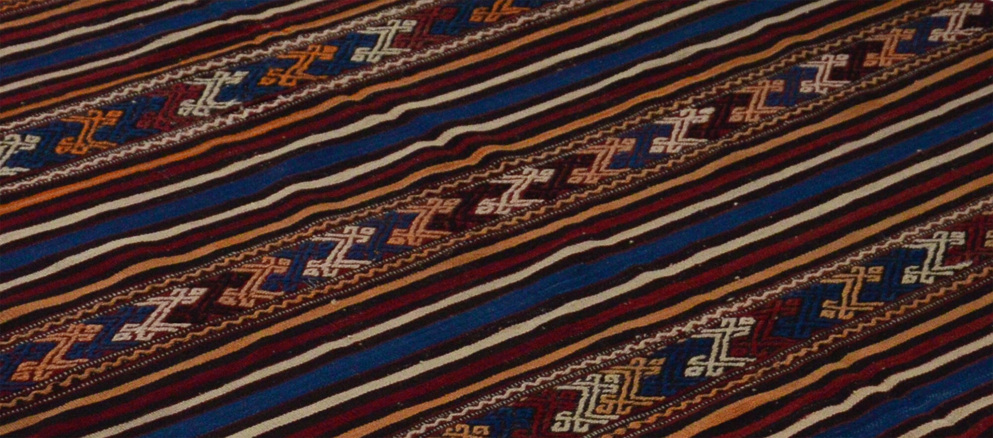 Anatolian handmade kilim rug 187 cm x 142 cm