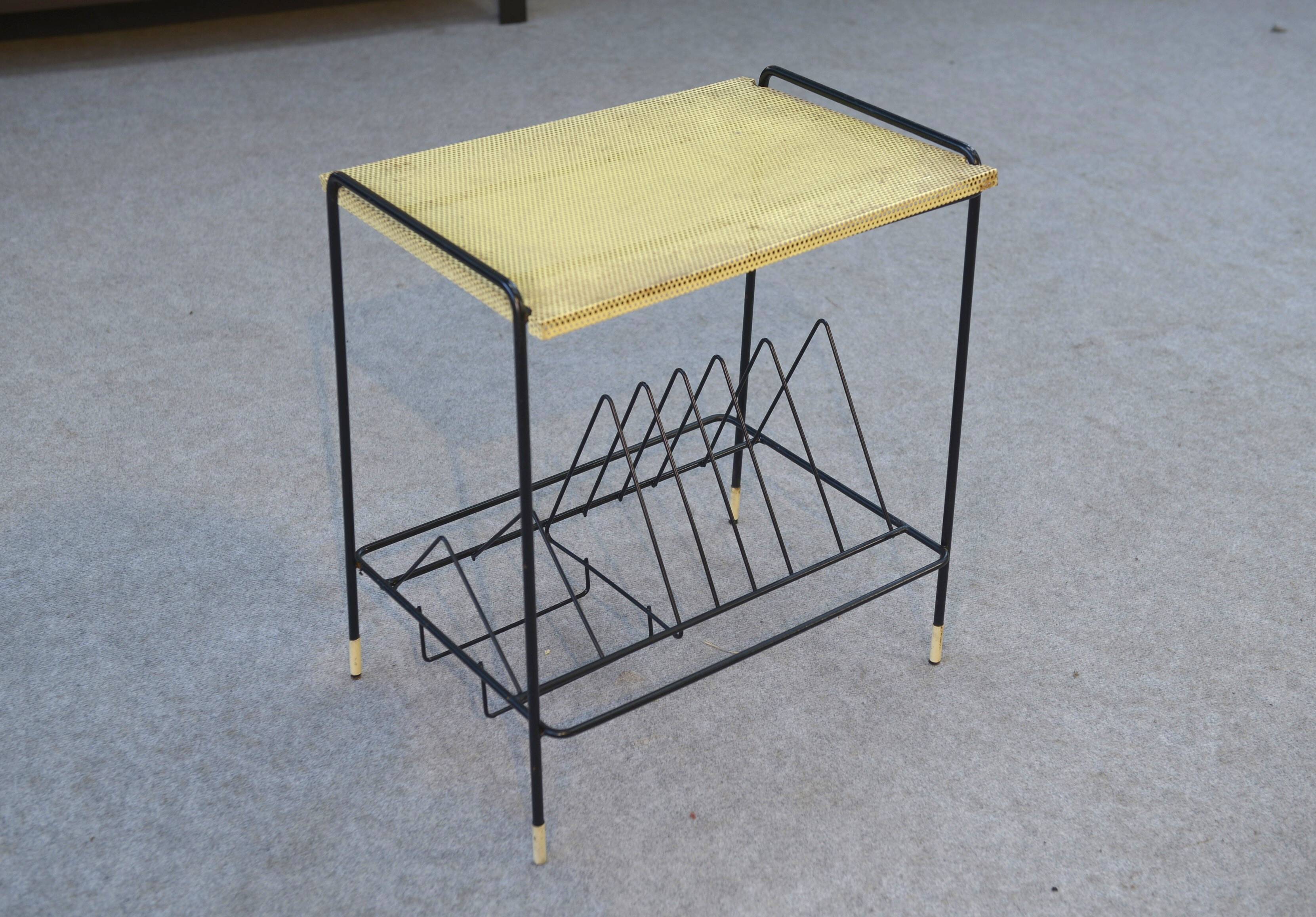 Table d'appoint, porte-vinyles