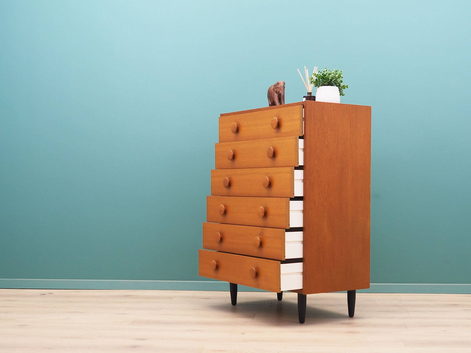 Teak chest of drawers, Danish design, 1960s, production: Denmark