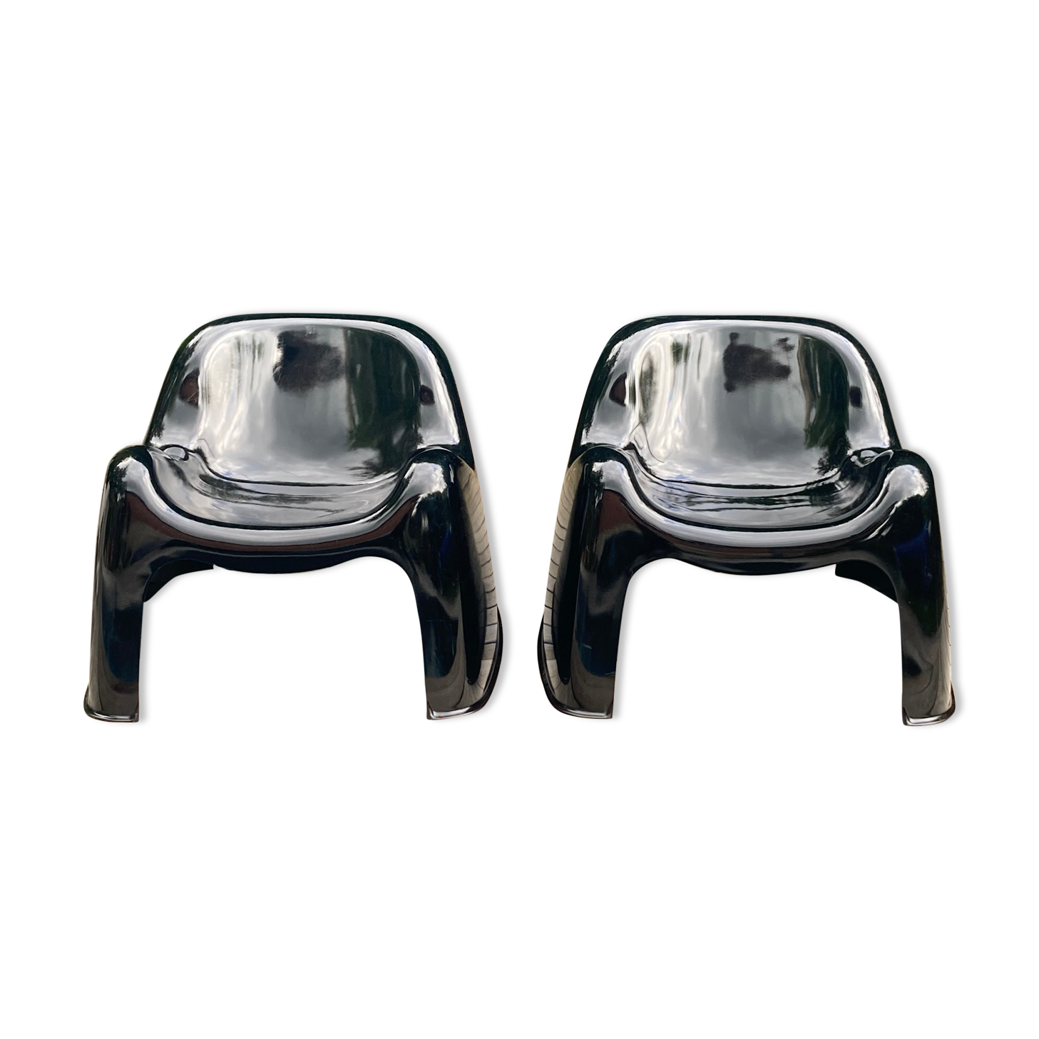 Toga armchairs by Sergio Mazza