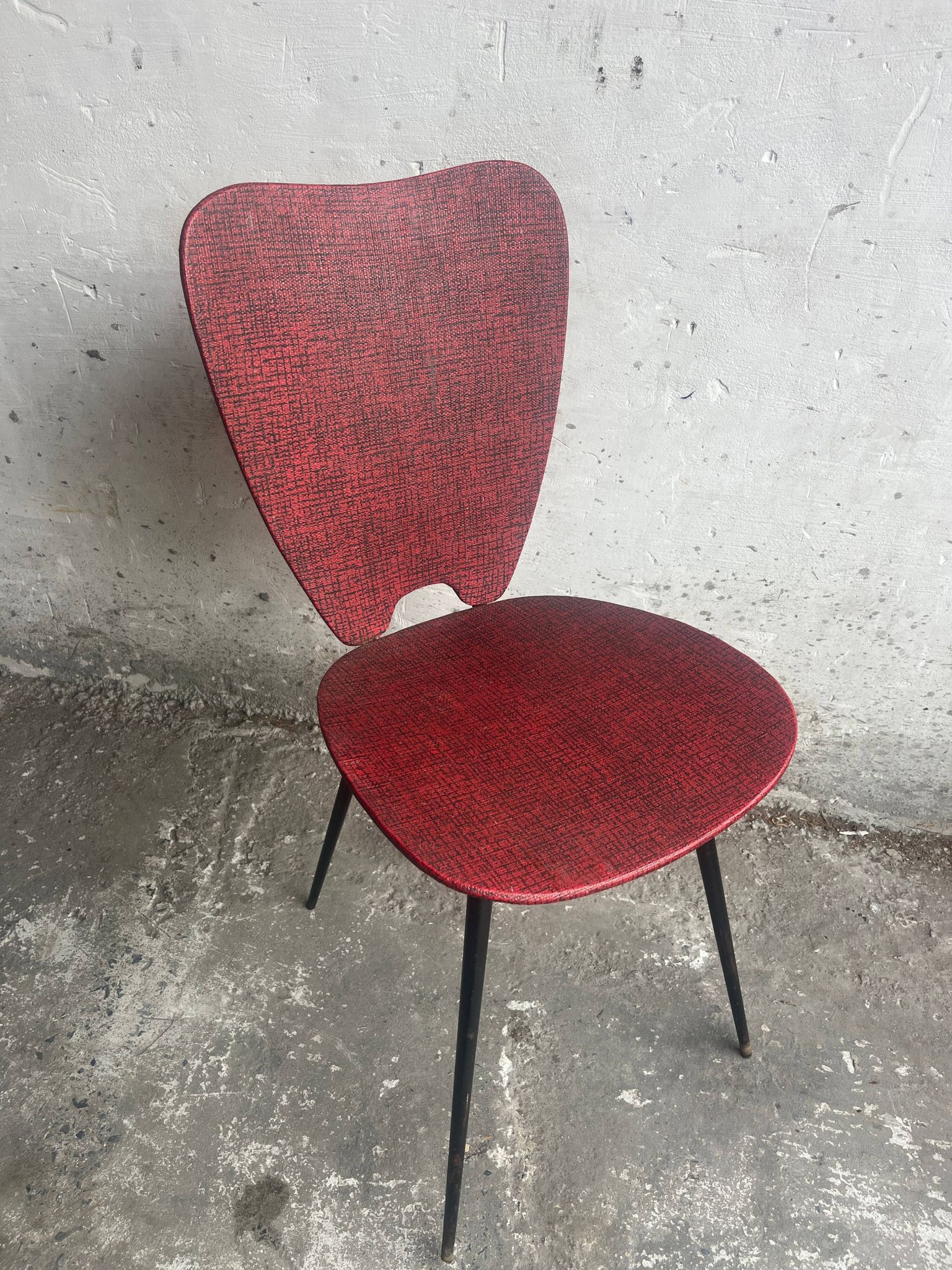 Pair of Mid-Century Red Vinyl Dining Chairs with Black Metal Legs, Sculptural Curved Backs