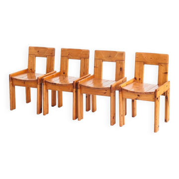 Vintage pine chairs. Designed by Silvio Coppola for Fratelli Montina.