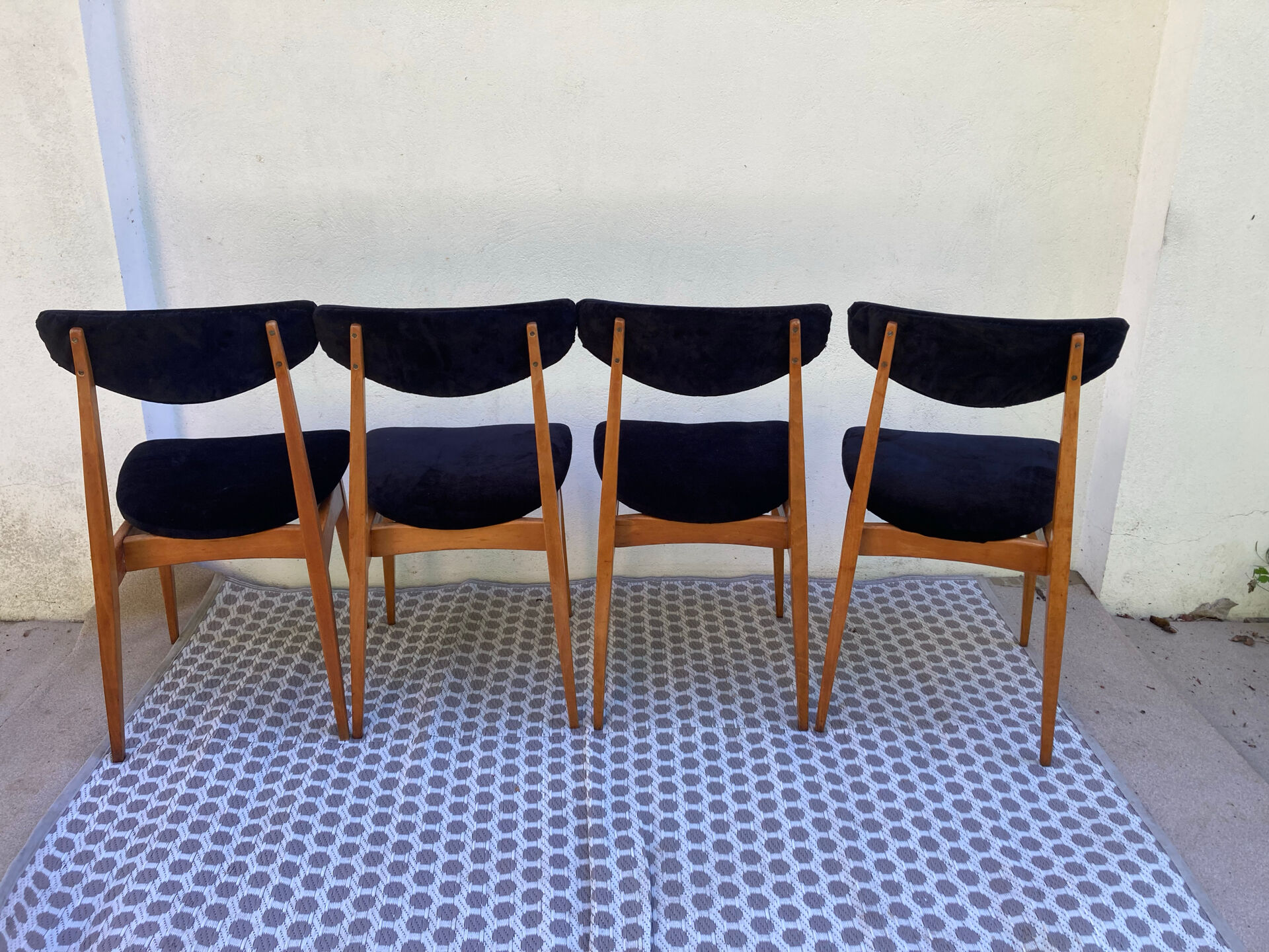 Set of 4 Baumann style chairs, unicorn model.