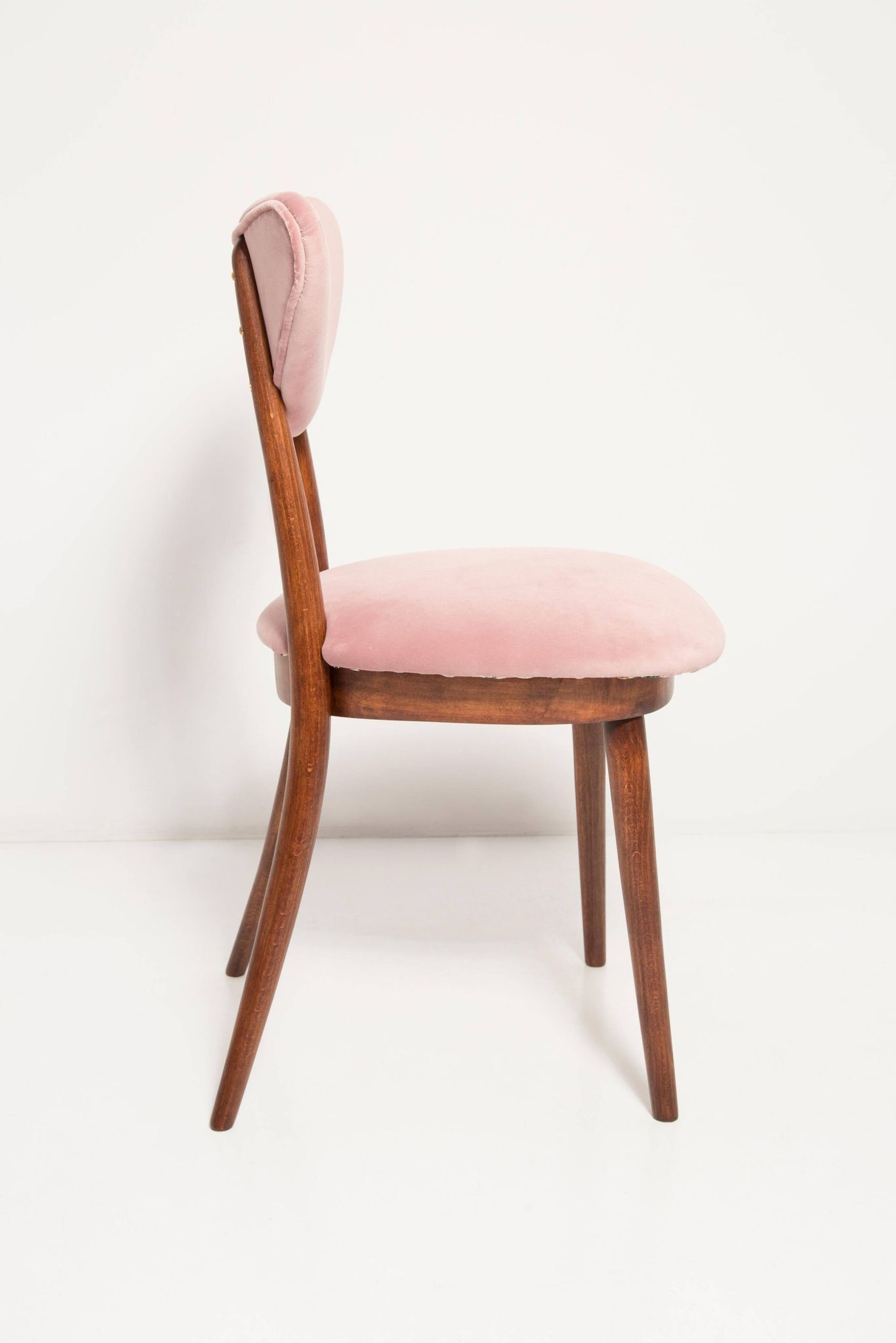 Mid-century light pink velvet heart-shaped chair, Europe, 1960s.