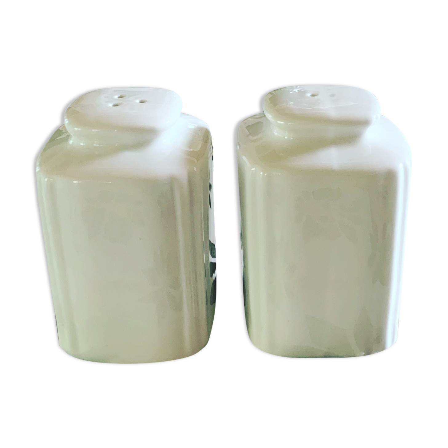 Art Deco salt and pepper shaker