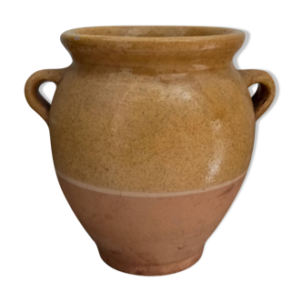 Glazed pottery