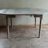 Extendable table