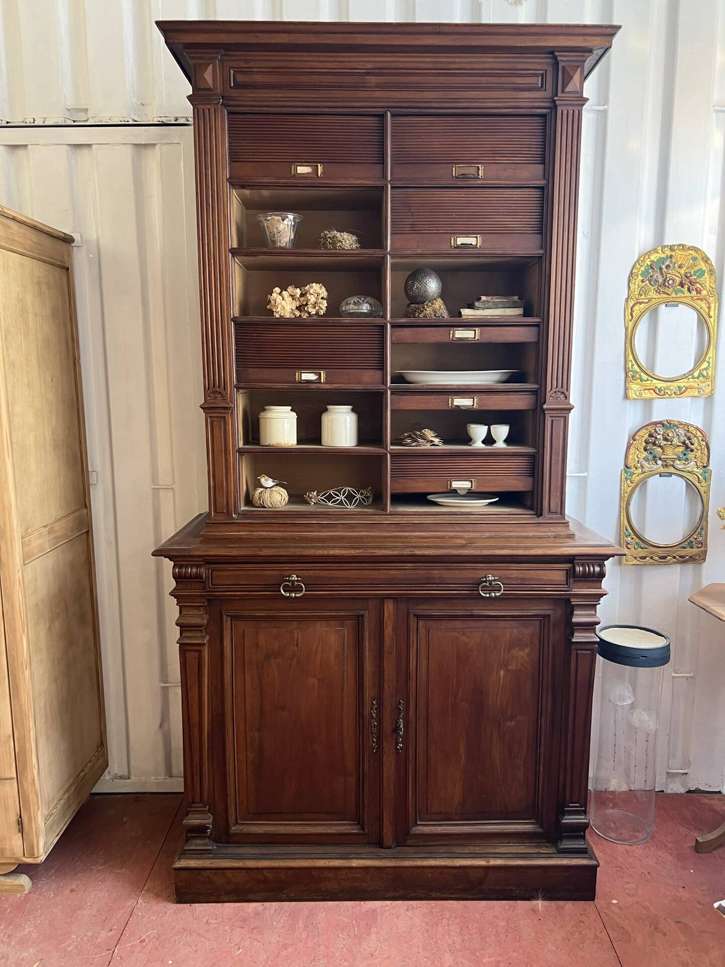 Ancien meuble de notaire
