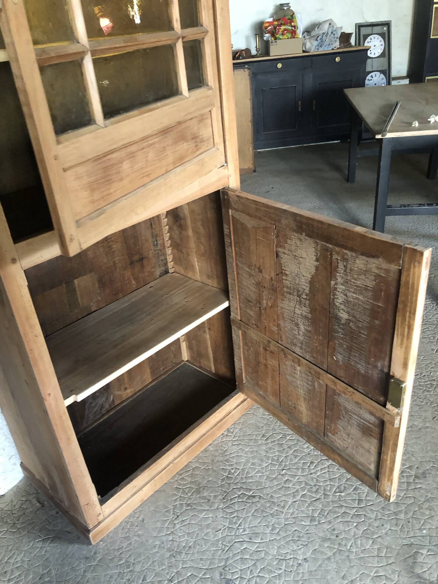Wardrobe, display cabinet