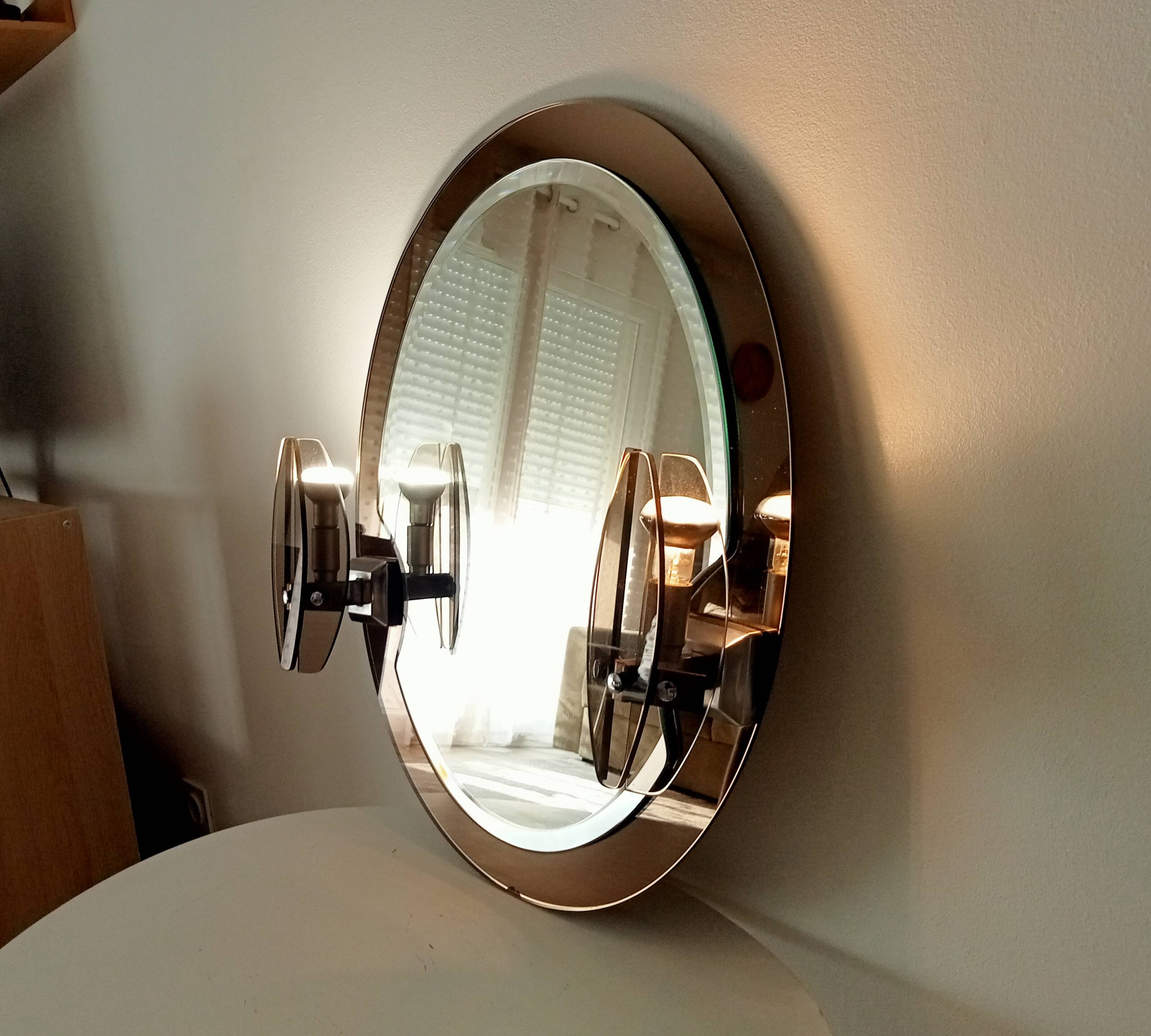 Bevelled illuminated mirror by Antonio Lupi, Luxor crystal, Italy, 1960s.