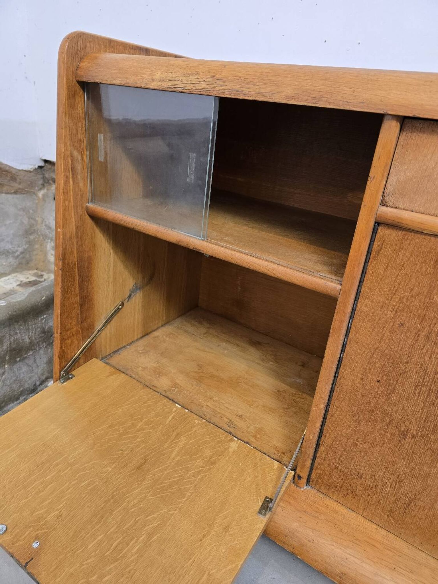Enfilade 1950 avec vitrine