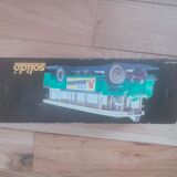 Banania solido miniature bus