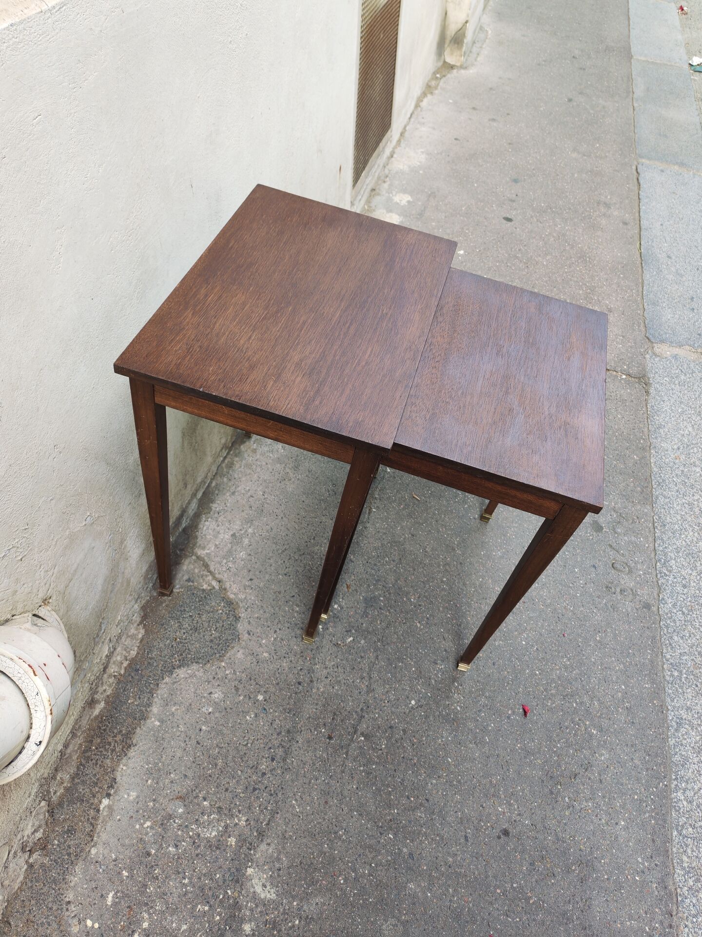 Pair of nesting tables in wood