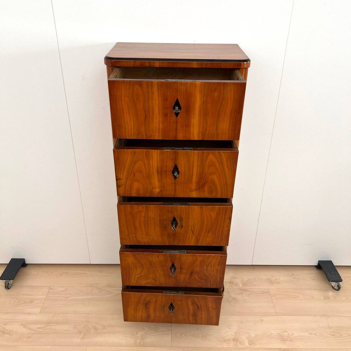Biedermeier Five-Drawer Chiffonier in Cherry Veneer, South Germany, 1830s
