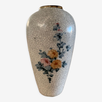 Vase motifs fleurs