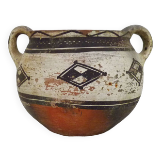 Iddeqi Kabyle pottery, Kabyle, Berber. Kabyle folk art. The 50's