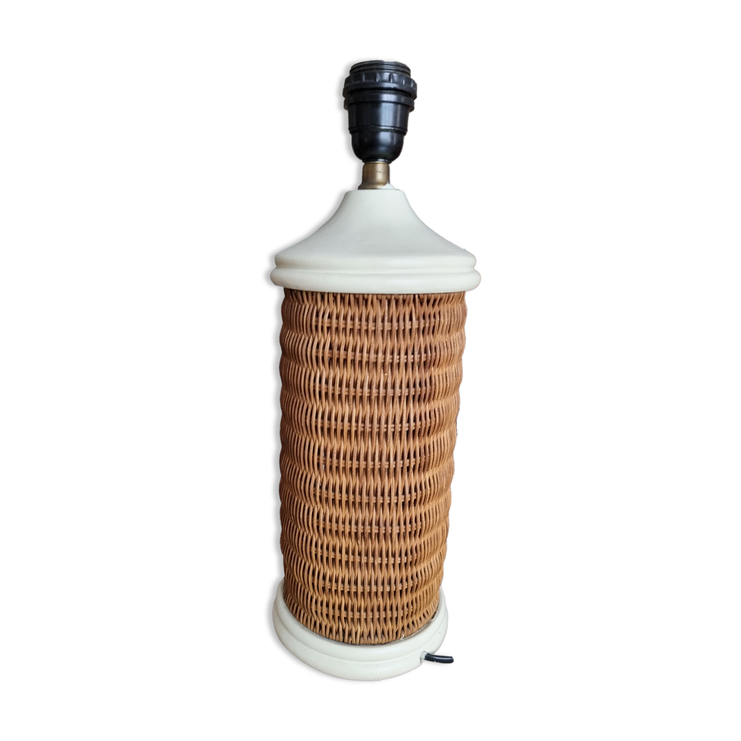 wood and wicker lamp