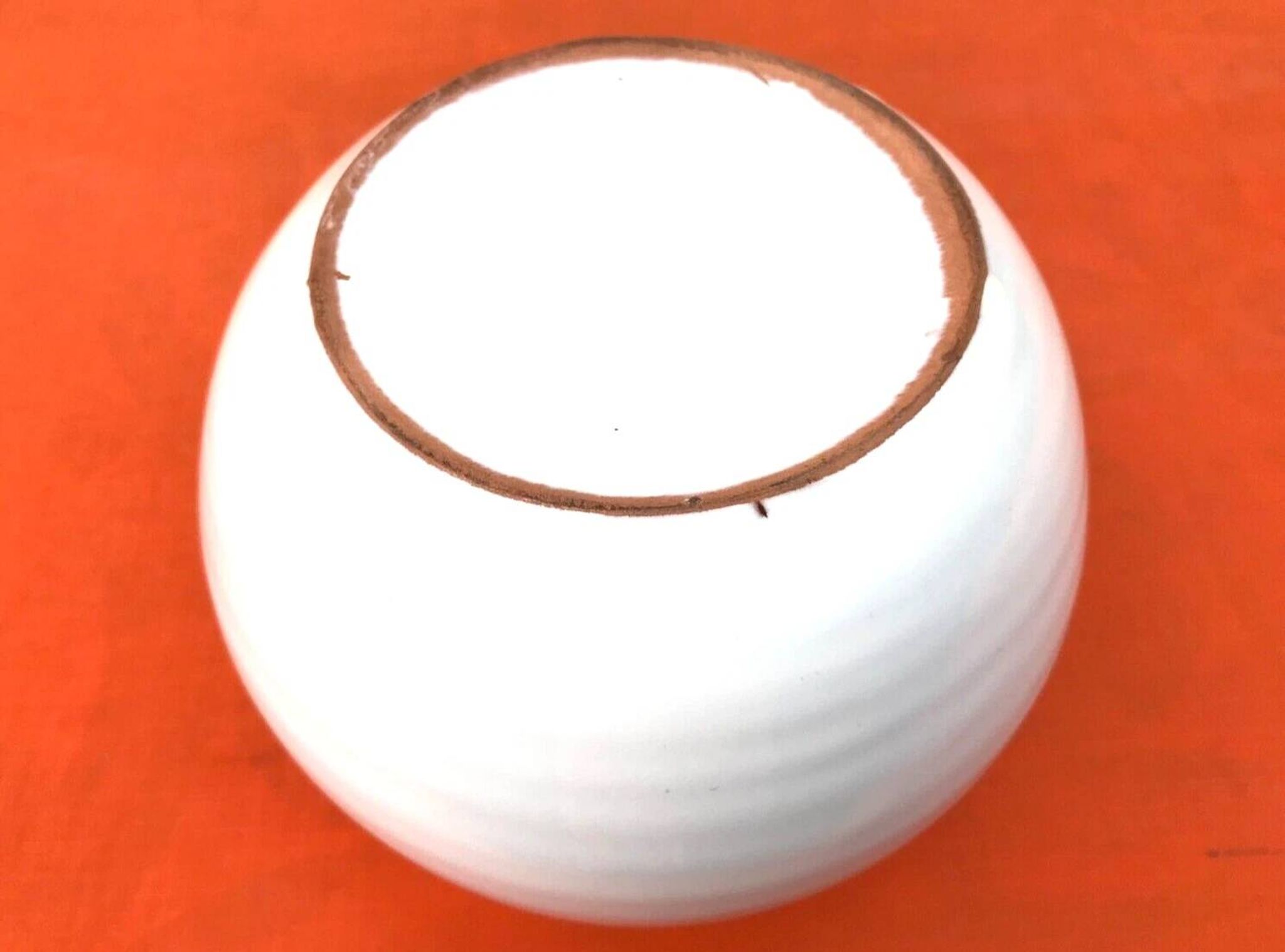 Vase boule en céramique émaillée, années 1960