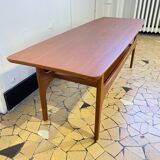 Scandinavian coffee table 117cm