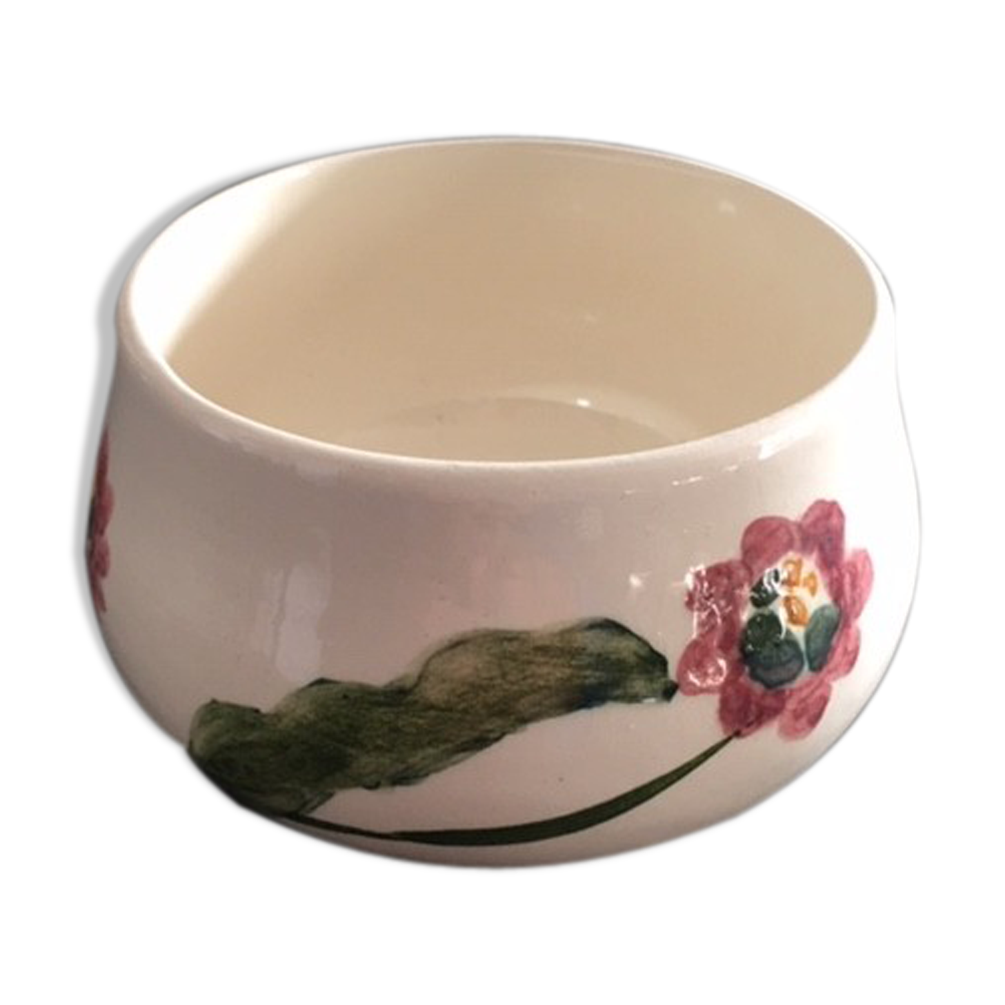 Empty pocket floral decoration signed