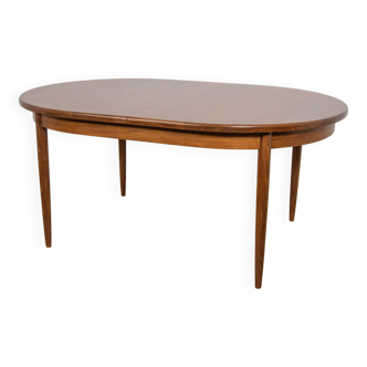Mid-century modern teak oval dining table from G-Plan, United Kingdom, 1960s