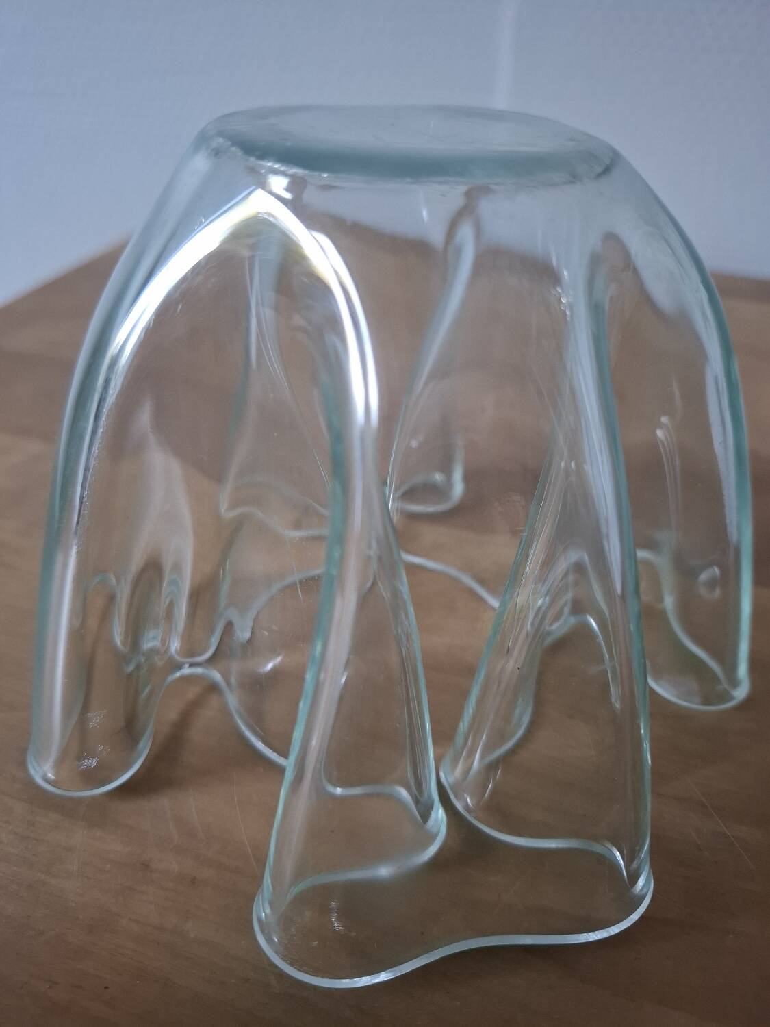 Guzzini 70's "handkerchief" vase