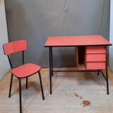 Red vintage desk and its chair
