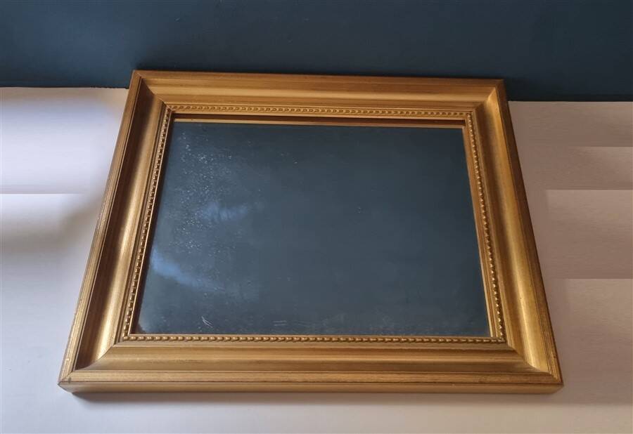 Gold frame mirror